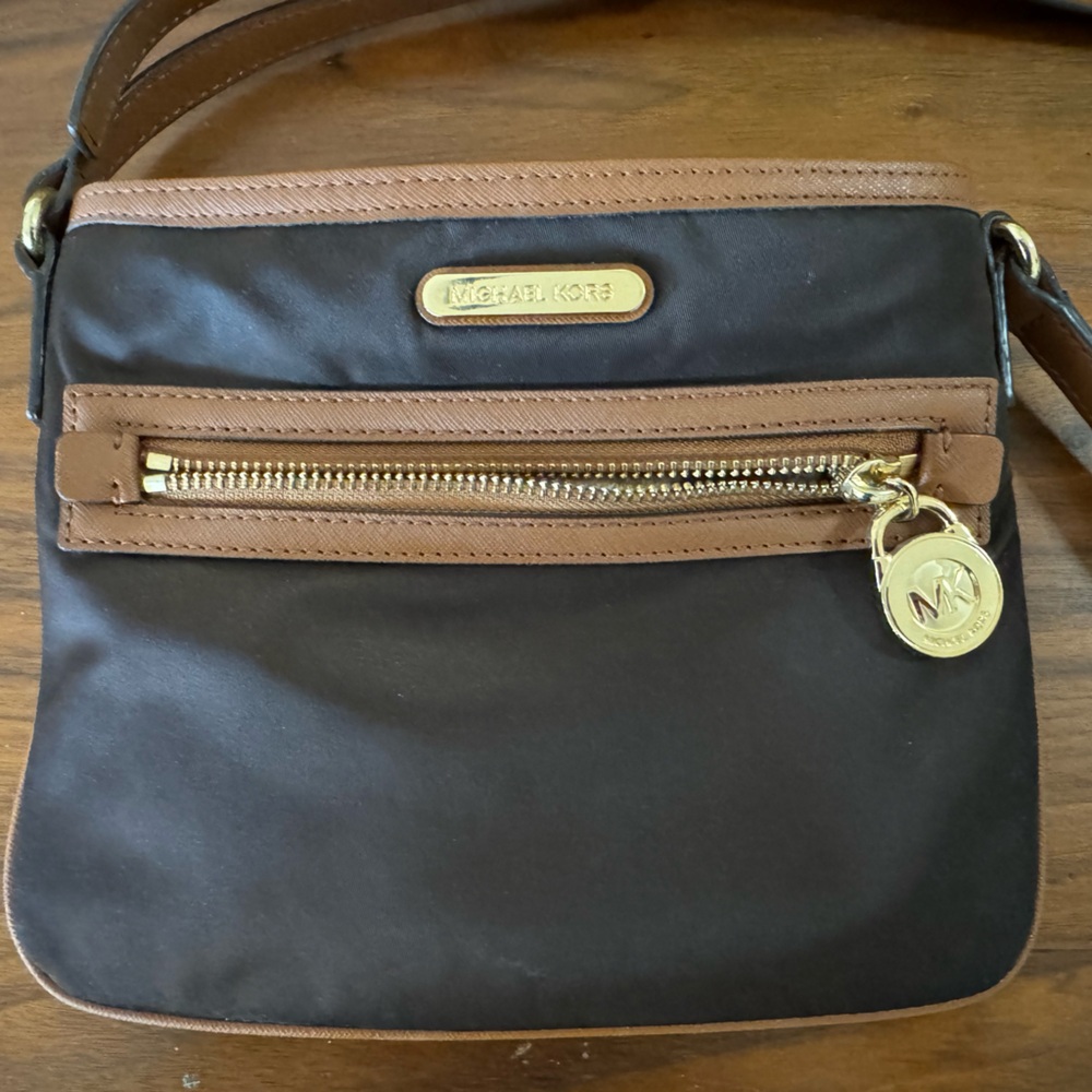 Michael Kors crossbody purse
